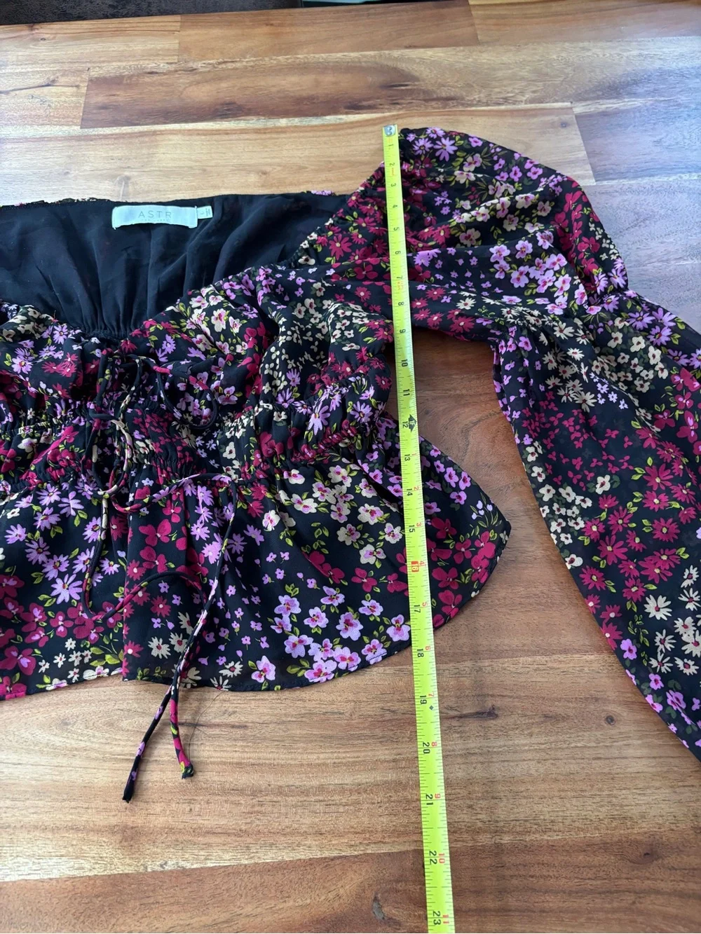 ASTR Black Floral Ruched Peplum Top - Size Large